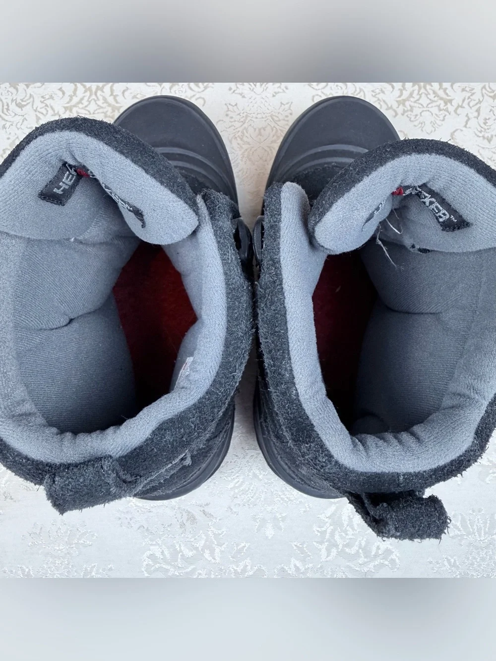 The North Face Kids Black Suede Winter Boots, 4